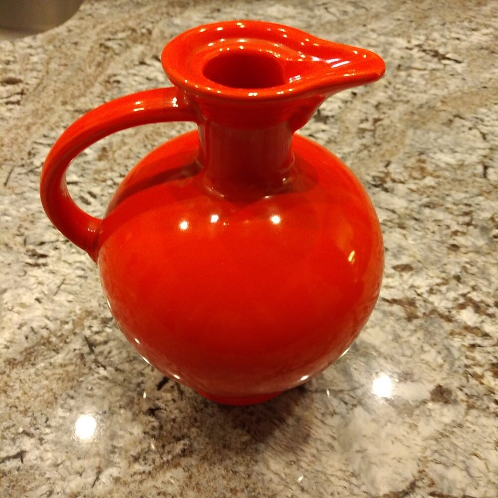 RARE VINTAGE FIESTAWARE RED/ORANGE CARAFE